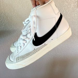 Nike blazers men’s size 10 1/2 only worn once like new